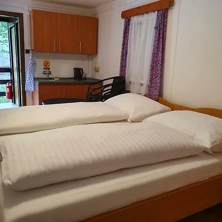 Rekreacni Areal Campsite Prihrazy